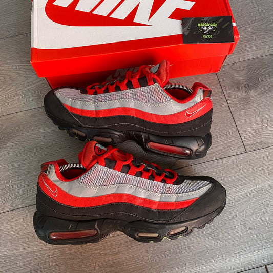 AIRMAX 95 LFC DERBY PACK UK10