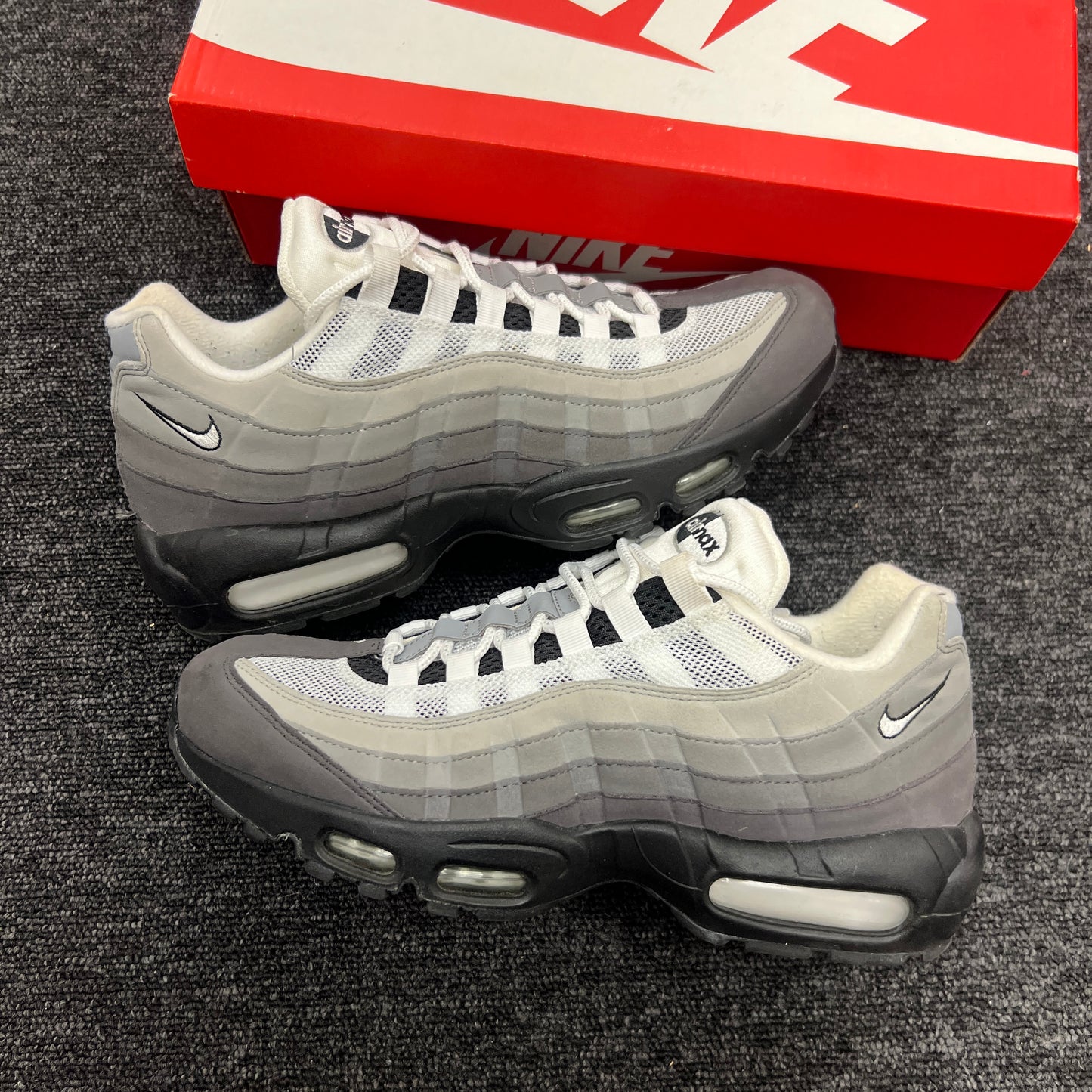 AIRMAX 95 GRANITE UK8.5