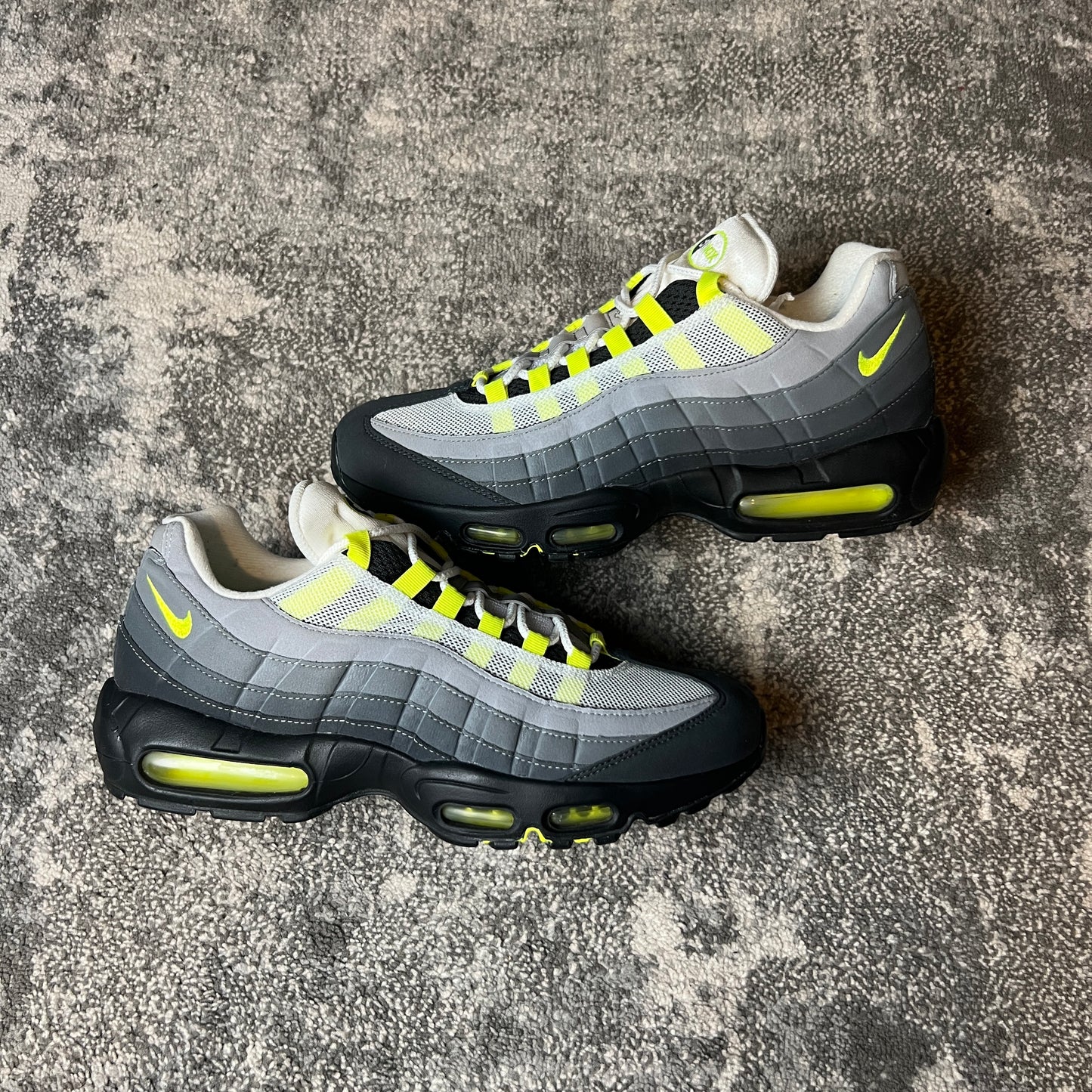 AIRMAX 95 NEON 2020 UK9.5