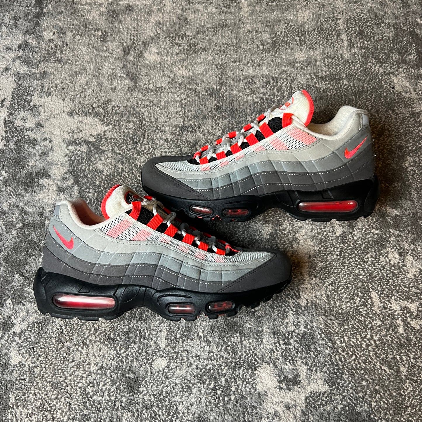 AIRMAX 95 SOLAR RED 2018 UK8
