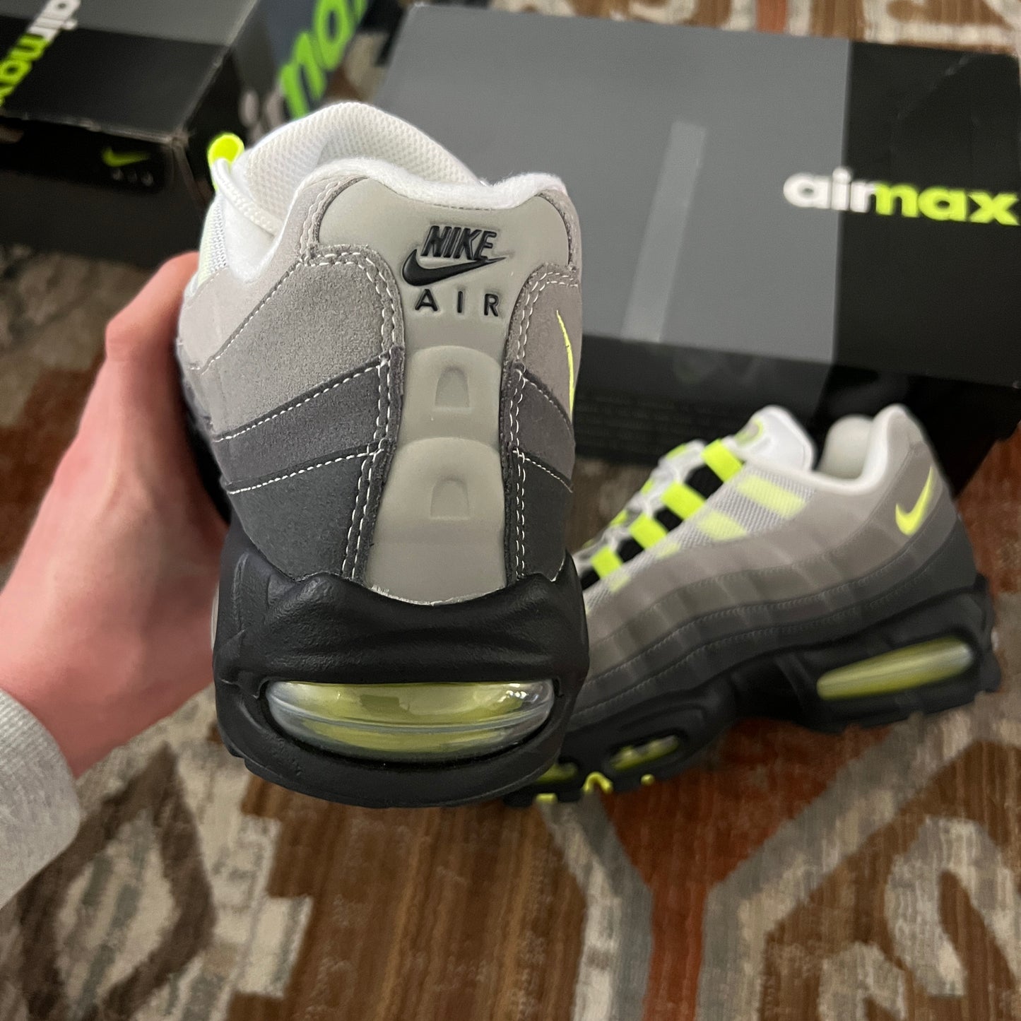 AIRMAX 95 NEON 2025 UK11