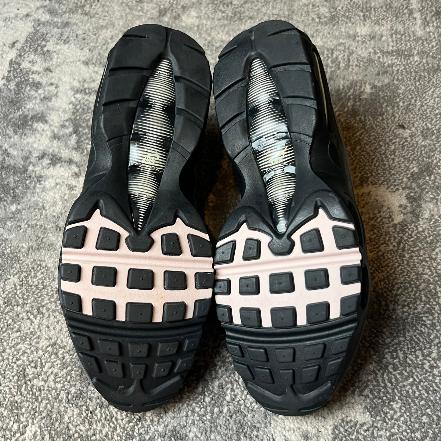 AIRMAX 95 PINK FOAM 2018 UK10.5