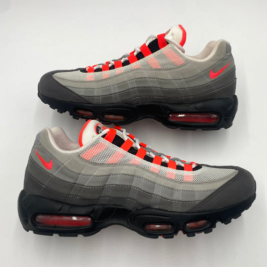 UK10.5 SOLAR RED AIRMAX 95