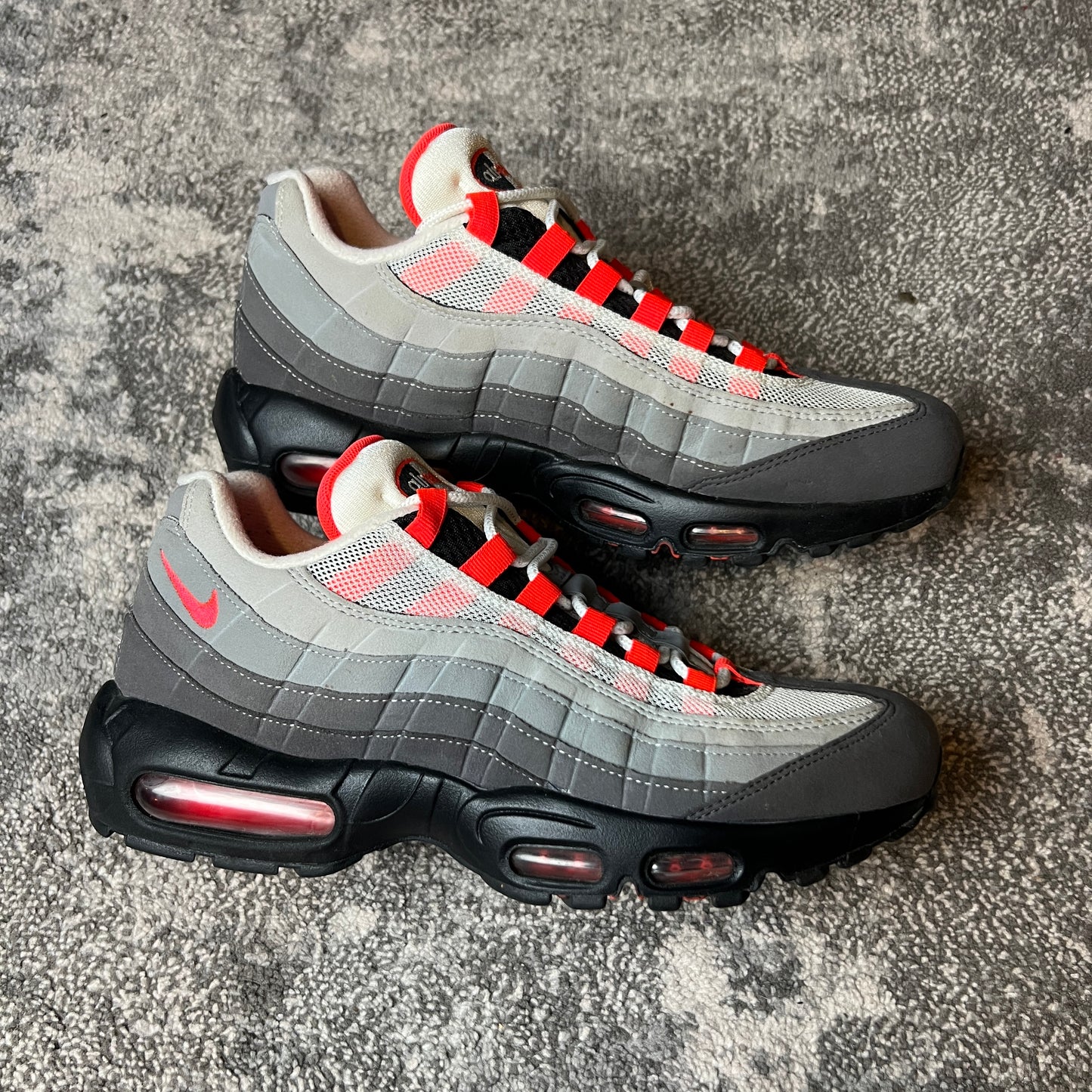 AIRMAX 95 SOLAR RED 2018 UK8