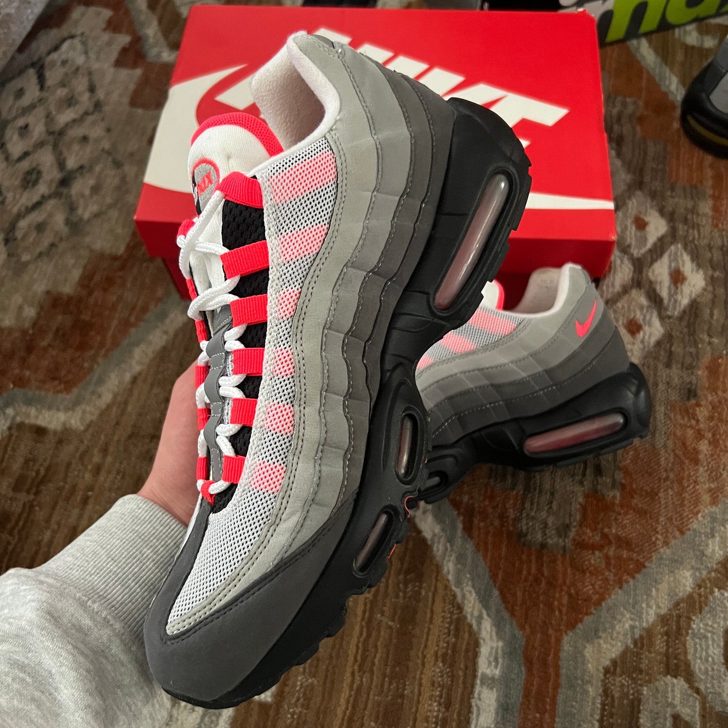 AIRMAX 95 SOLAR RED UK10